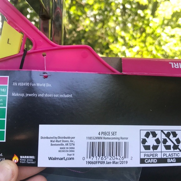 NWT Homecoming Horror 4 pc Zombie Costume L 10-12 - Picture 16 of 16